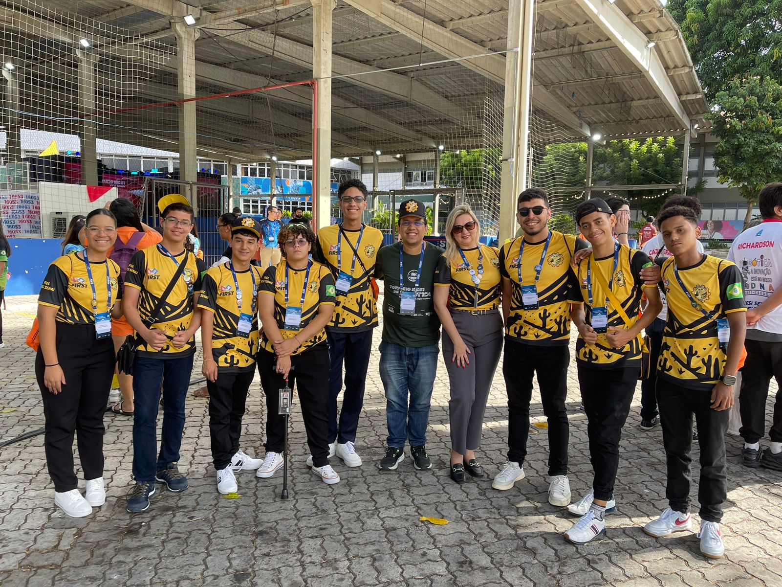 Foto-equipe-completa-Raptors